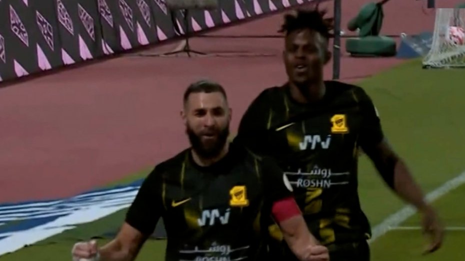 گل اول الاتحاد به الاخدود توسط بنزما