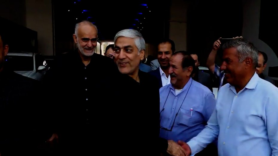 بازدید کیومرث هاشمی از وضعیت ورزشگاه آزادی