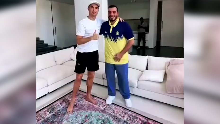 هدیه ایرانی پرسپولیس زیر پای رونالدو!