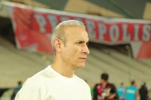 واکنش یحیی‌گل محمدی به کسر یک امتیاز از پرسپولیس