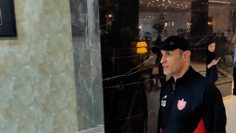 گل‌محمدی : شرایط پورعلی گنجی خراب است