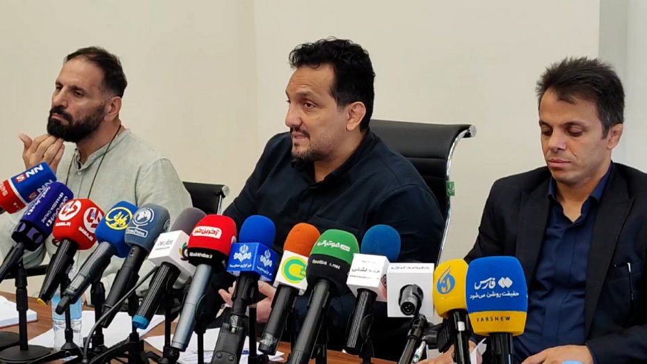 درستکار : رقابت یزدانی و تیلور را اینقدر بزرگ نکنید!