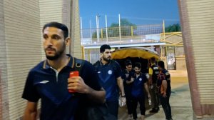 ورود بازیکنان صنعت نفت و استقلال خوزستان به ورزشگاه تختی 