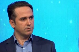 مجبور هستم بازیکن خارجی را به ایرانی ترجیح بدهم