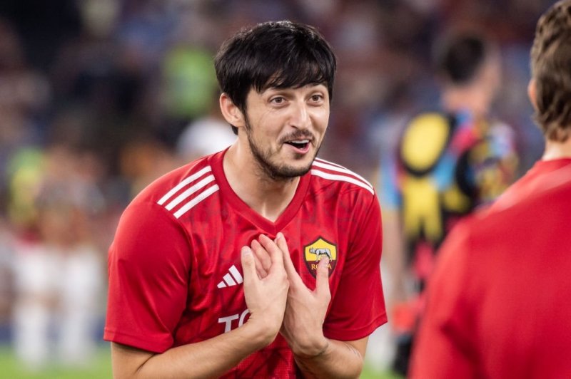 سردار آزمون: حس و حال پدر شدن قابل توصیف نیست