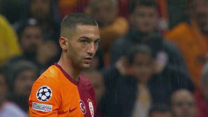 دبل کاشته زیاش؛ گل دوم گالاتاسرای به منچستریونایتد