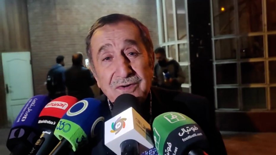 دزفولی: افشاریان فکر می‌کند تنهایی قادر به هرکاری است