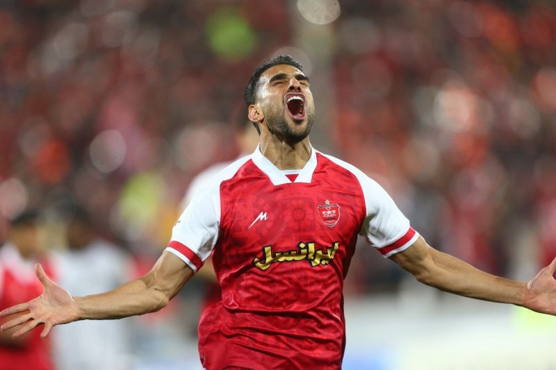 گل اول پرسپولیس به الدحیل توسط زاهدی 