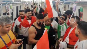 شعار هواداران تیم ملی عراقی پیش از دیدار مقابل اندونزی