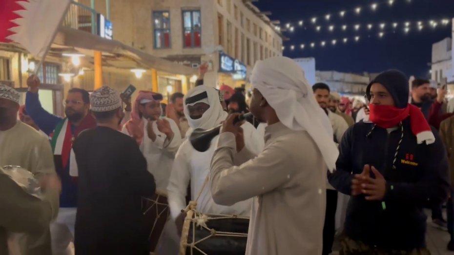 جشن شبانه قطری‌ها بعد از صعود ادامه دارد