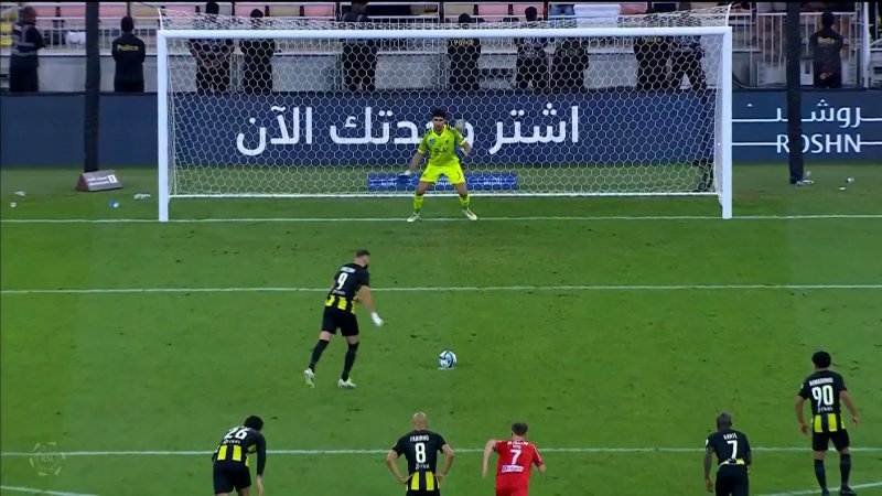 پنالتی از دست رفته بنزما مقابل الوحده