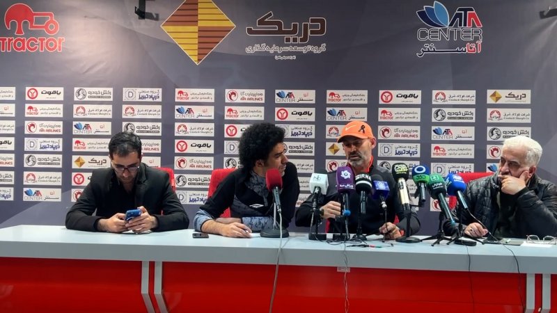 خمس: به محرم نویدکیا توهین نکنید