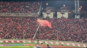 پشت پرده نور قرمز در استادیوم یادگار امام