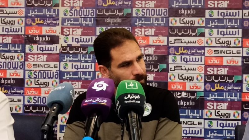 صادقی: امیدوارم در کنار فوتبال خوب نتایج خوبی بگیریم
