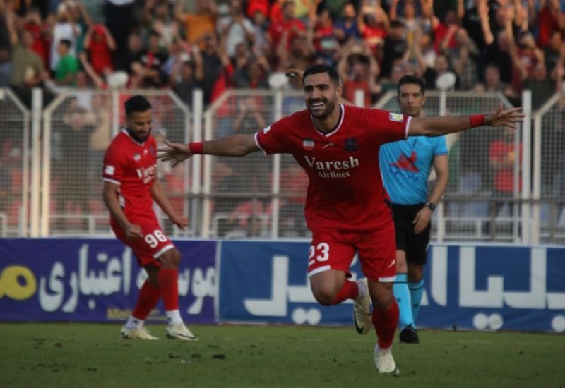 گل اول نساجی به تراکتور توسط باقری