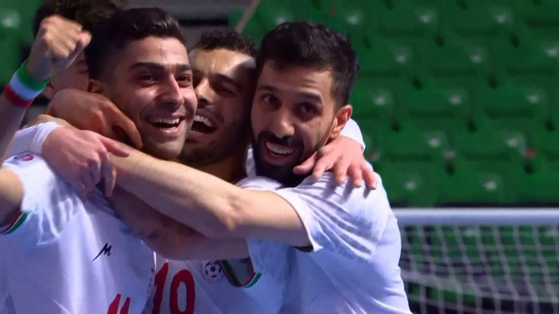 گل پنجم ایران به قرقیزستان با دبل کریمی