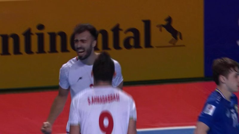 گل دوم ایران به ازبکستان با گل‌به‌خودی زیانوف