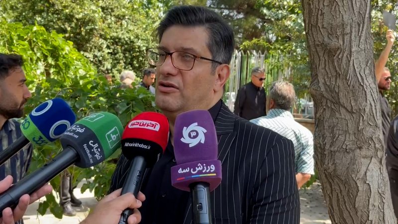 سمیعی: مدیریت باشگاه استقلال همراه با تیم است