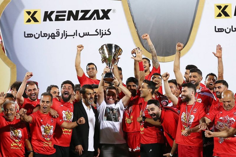 مطهری: پرسپولیس در ورزشگاه کاظمی قهرمان می‌شود! 
