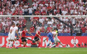 گل اول لهستان به اتریش توسط پیانتک