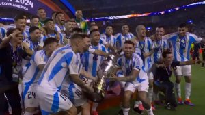 مراسم اهدای مدال و جام قهرمانی آرژانتین (کوپا ۲۰۲۴)
