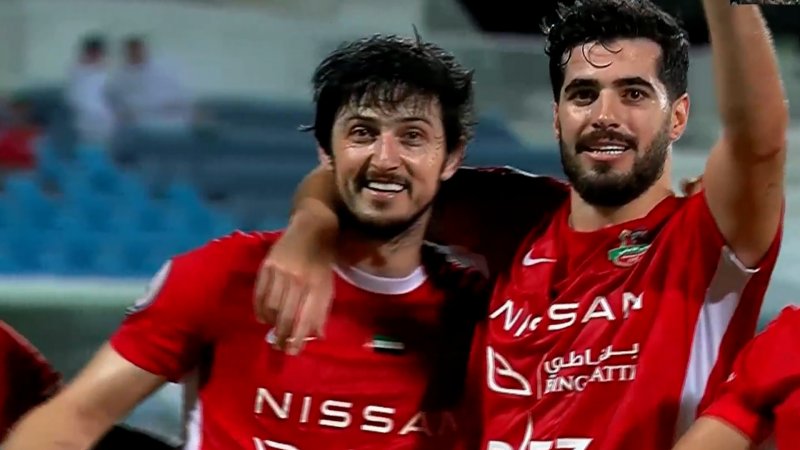 گل پنجم شباب‌الاهلی به بنی یاس توسط عزت اللهی