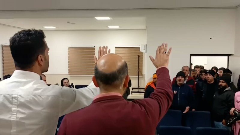 پخش ویدیو