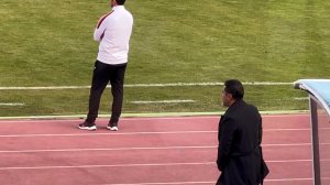 اعتراض پیروانی به داور چهارم در پی اتلاف وقت سپاهانی‌ها