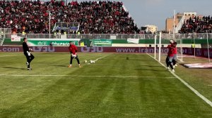 گرم کردن بازیکنان پرسپولیس پیش از سوپرجام