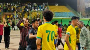خوشحالی هواداران صنعت نفت بعد از پیروزی