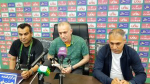 کمالوند : واقعا از اقای تاج برای VAR ممنونم