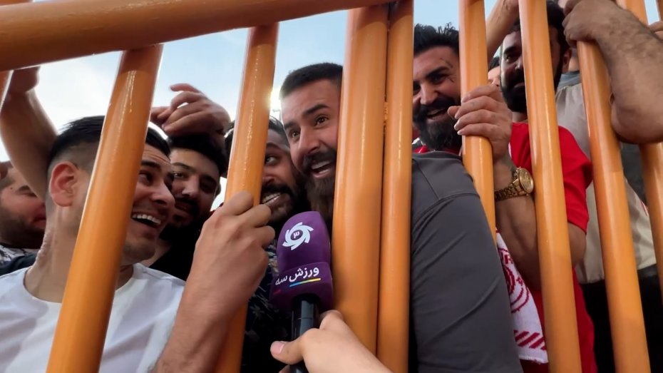 رفیق استقلالی‌ام را آوردم قهرمانی تراکتور را ببیند!