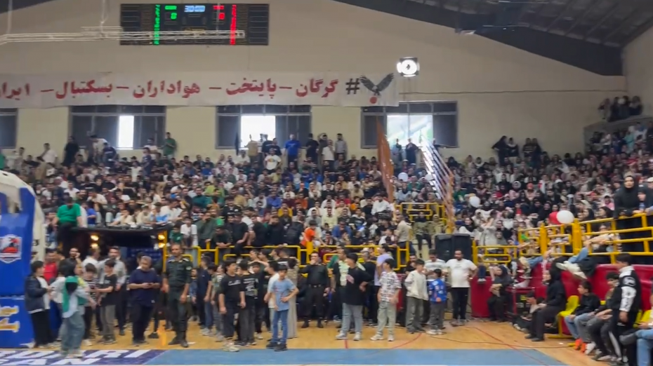 حضور پرشور هواداران گرگانی در سالن امام خمینی (ره)