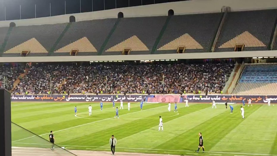 همدردی هواداران استقلال با هاشمی‌نسب: مهدی سرطلایی!