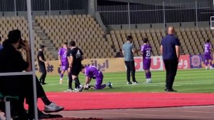 توقف در بازی به سبک هوادار