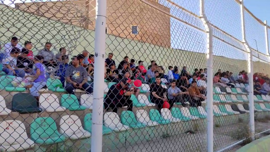 جایگاه خلوت و کم‌تعداد تماشاگران پرسپولیسی