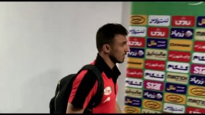 صادقی: از آنها که هشتگ می‌زنند بپرسید!