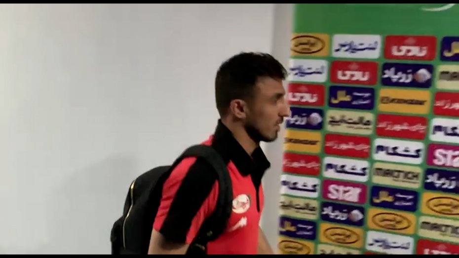 صادقی: از آنها که هشتگ می‌زنند بپرسید!