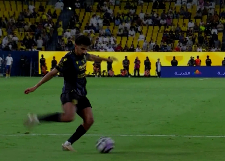 گل اول التعاون به النصر (مارتینز)