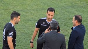 بنیادی‌فر درحال هماهنگی برای شروع بازی آریو و صنعت نفت