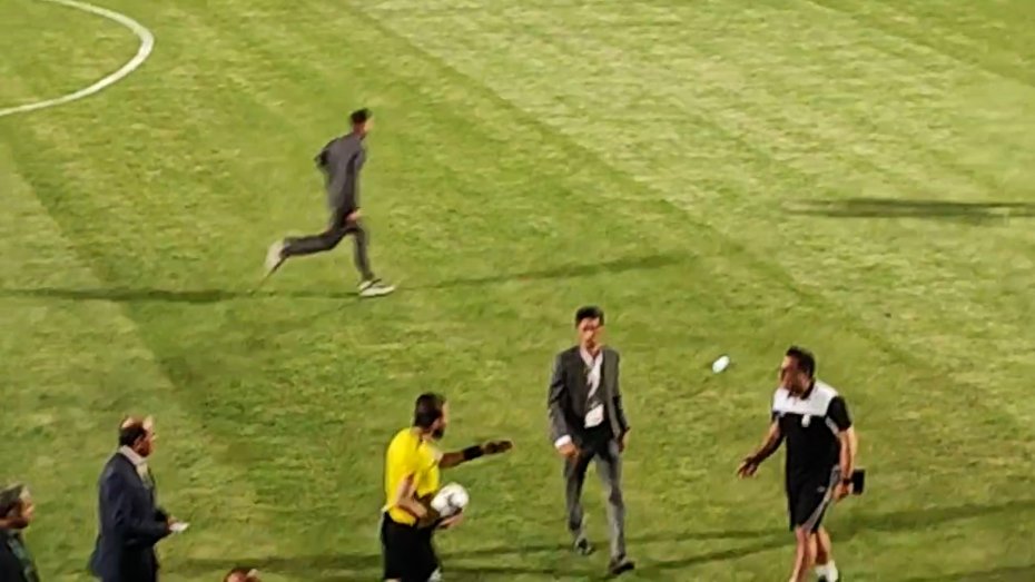 مشاجره شدید مربی ملوان و عرب براقی