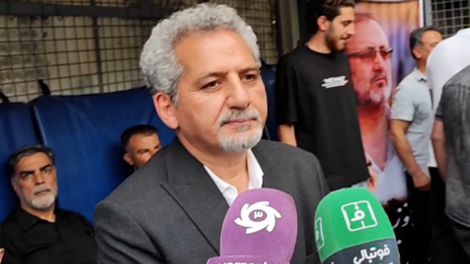 فریادشیران: من پیراهن نفت را آتش نزدم