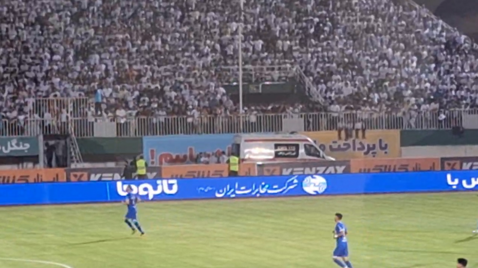 بازهم مصدومیت هواداران ملوان و انتقال به اورژانس