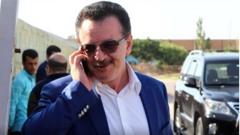 زنوزی: بازیکنان در ایران بیشتر پول در می‌آورند!