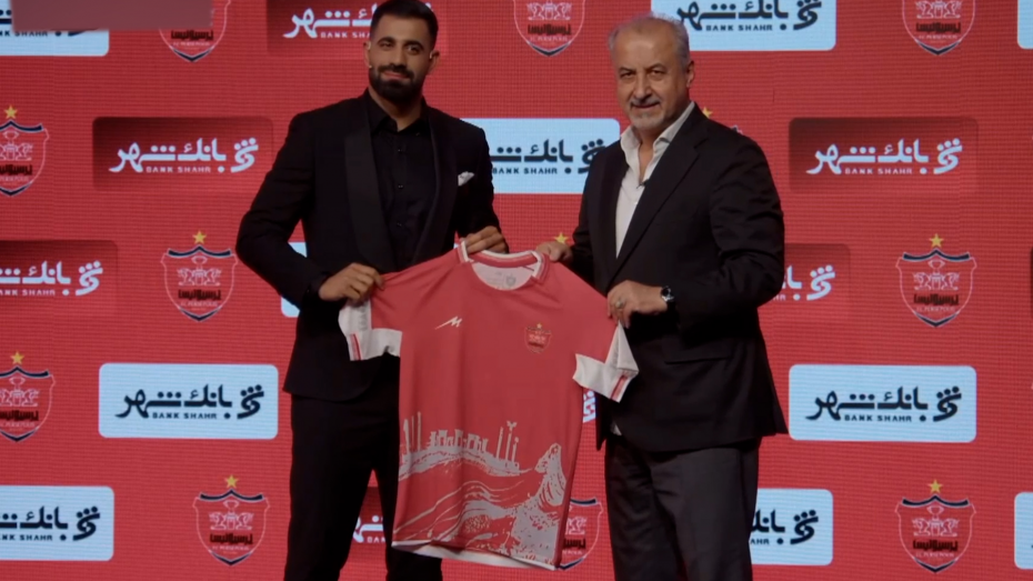لحظه تمدید قرارداد کنعانی‌زادگان با پرسپولیس 