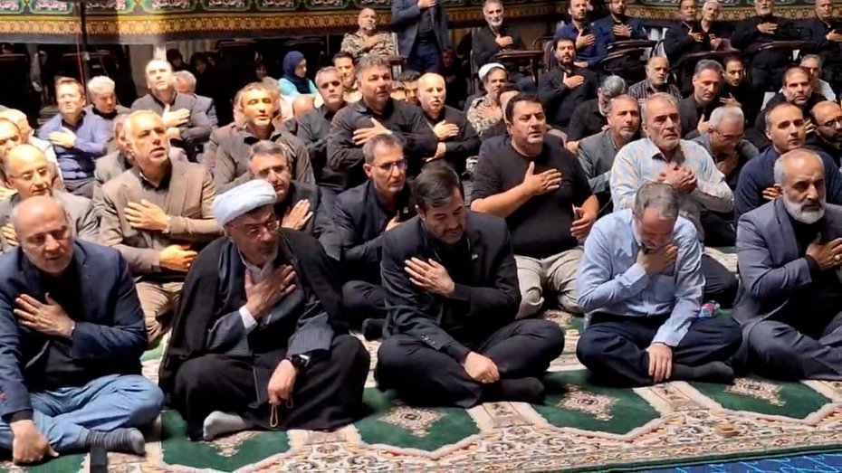 مراسم عزاداری امام حسین(ع) با حضور وزیر ورزش و جوانان