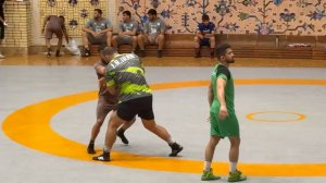 زارع و مومنی، تمرین سبک وزن با سنگین وزن
