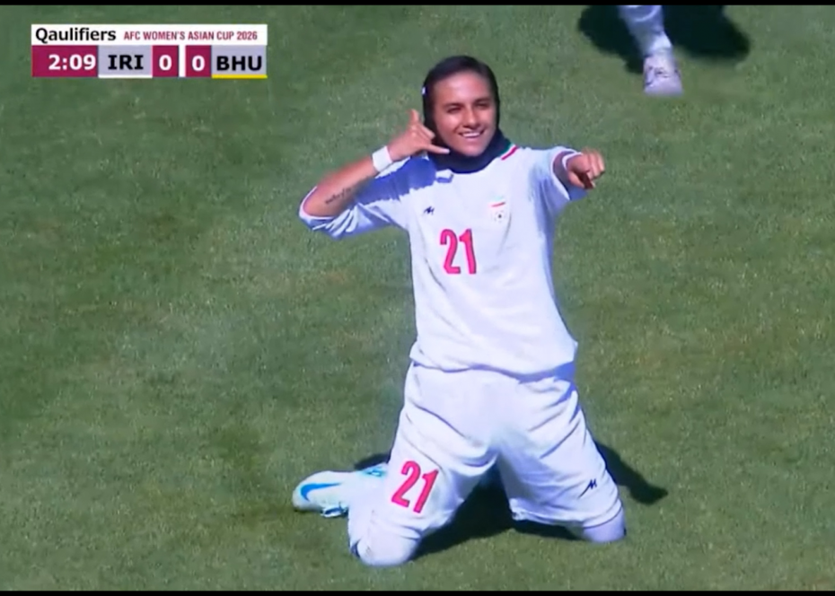 گل اول زنان ایران به بوتان (علیزاده)