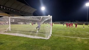 ایستگاهی مهدی‌پور به تیردروازه پرسپولیس برخورد کرد