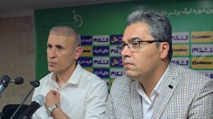 گل‌محمدی: با آبروی من در فوتبال بازی نکنید